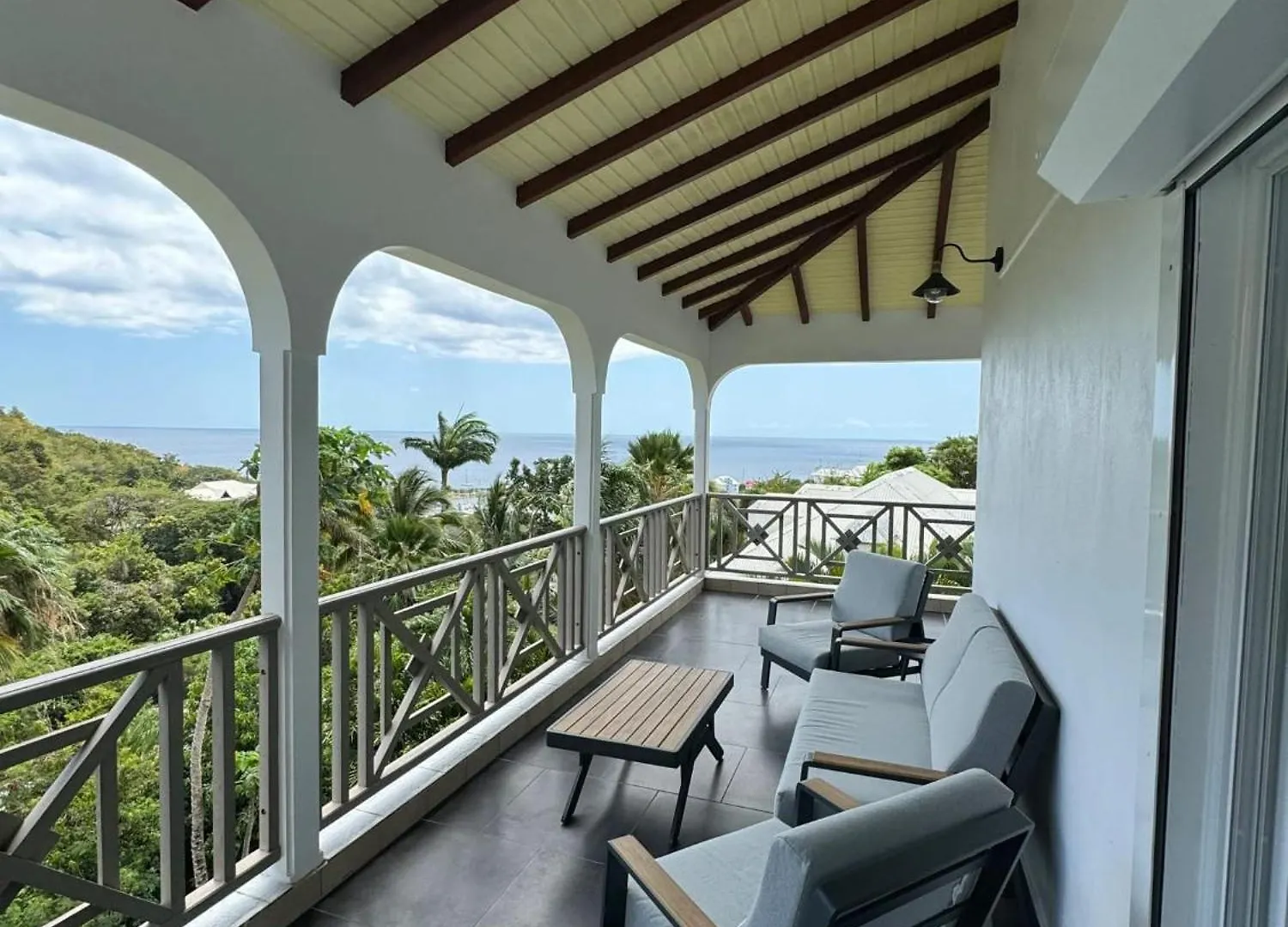 Maison De Charme A Gourbeyre Avec Vue Mer Et Montagnes